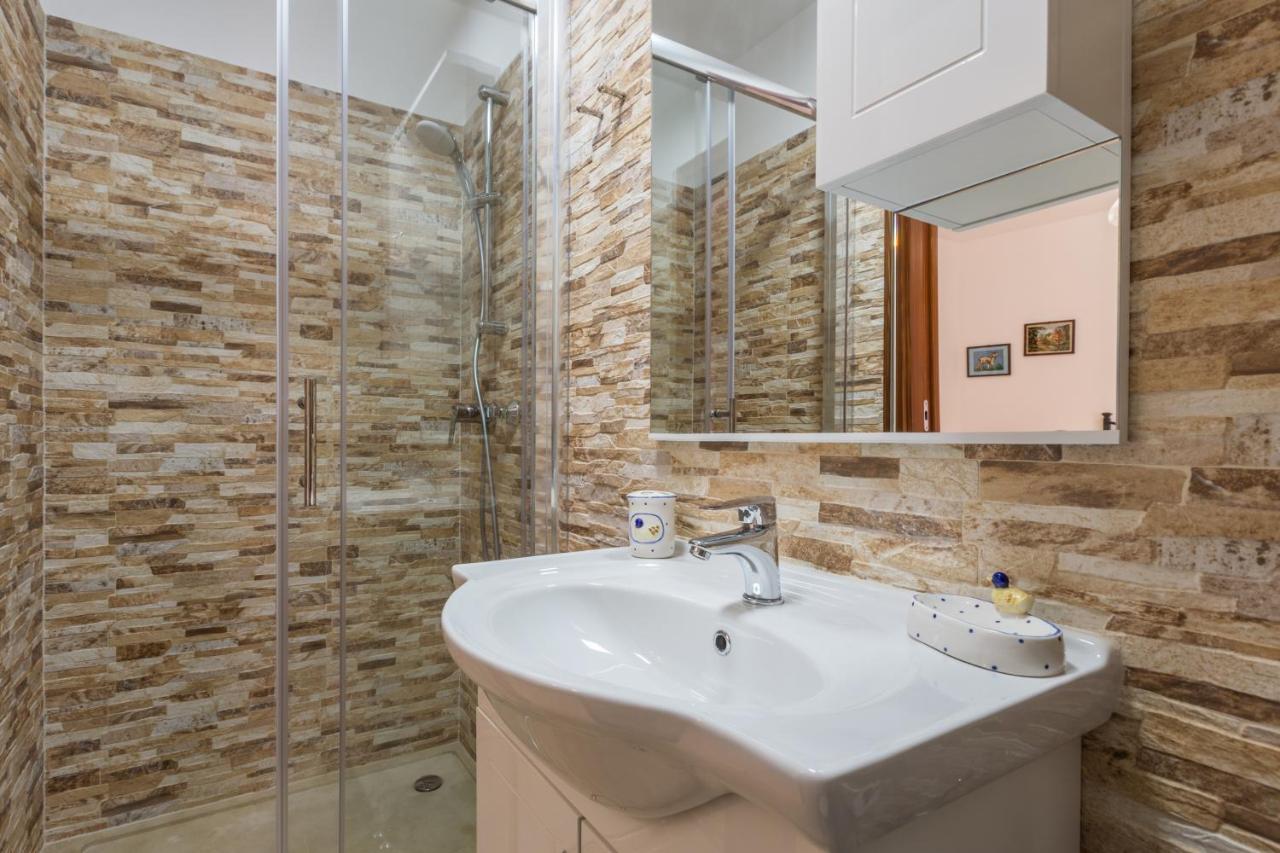 Apartment Lanterna Veneziana Rovinj Eksteriør bilde